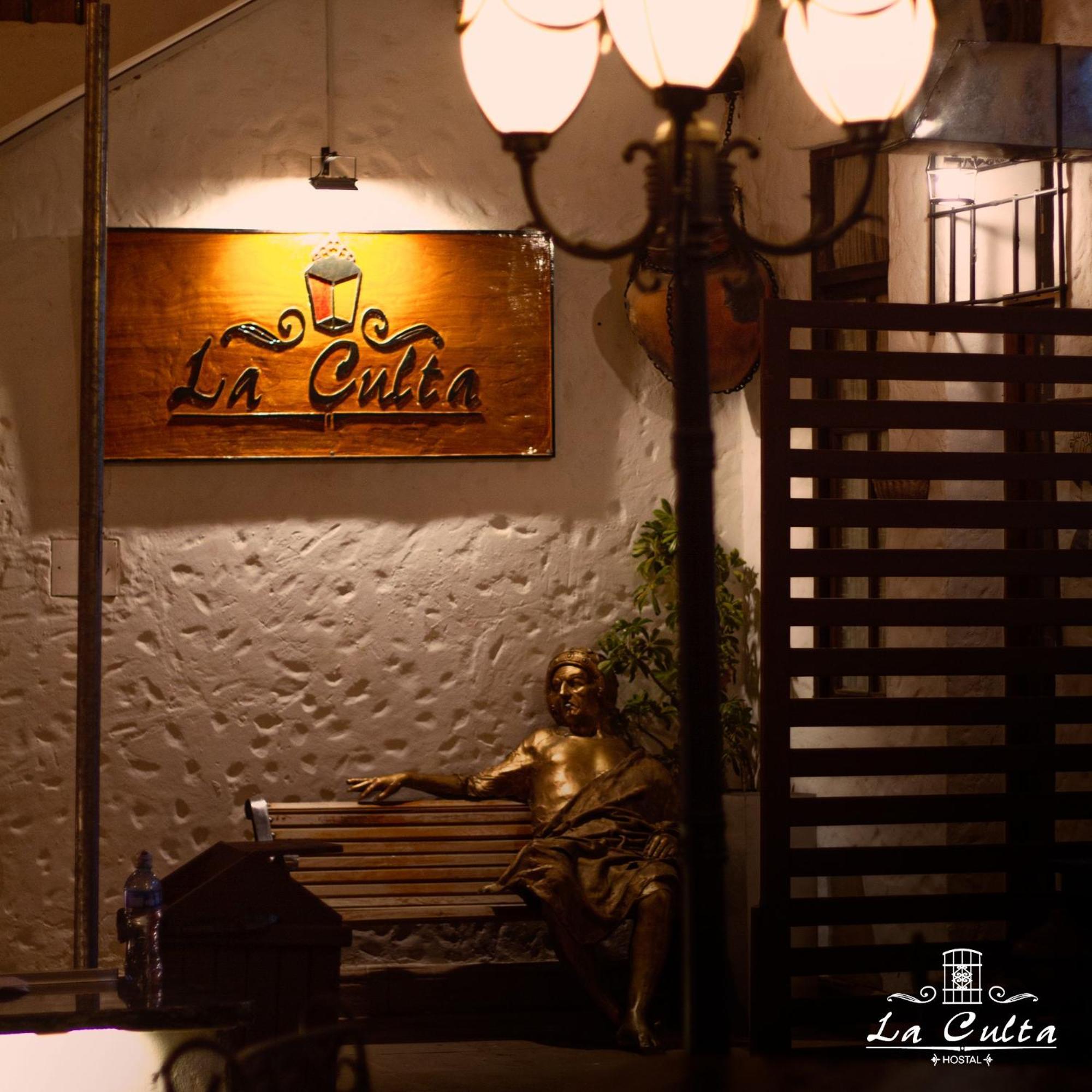 סוקרה La Culta Hostal & Casa Cultural מראה חיצוני תמונה