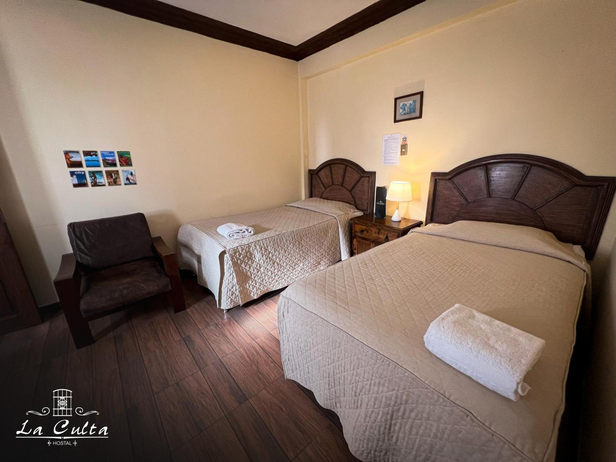סוקרה La Culta Hostal & Casa Cultural מראה חיצוני תמונה