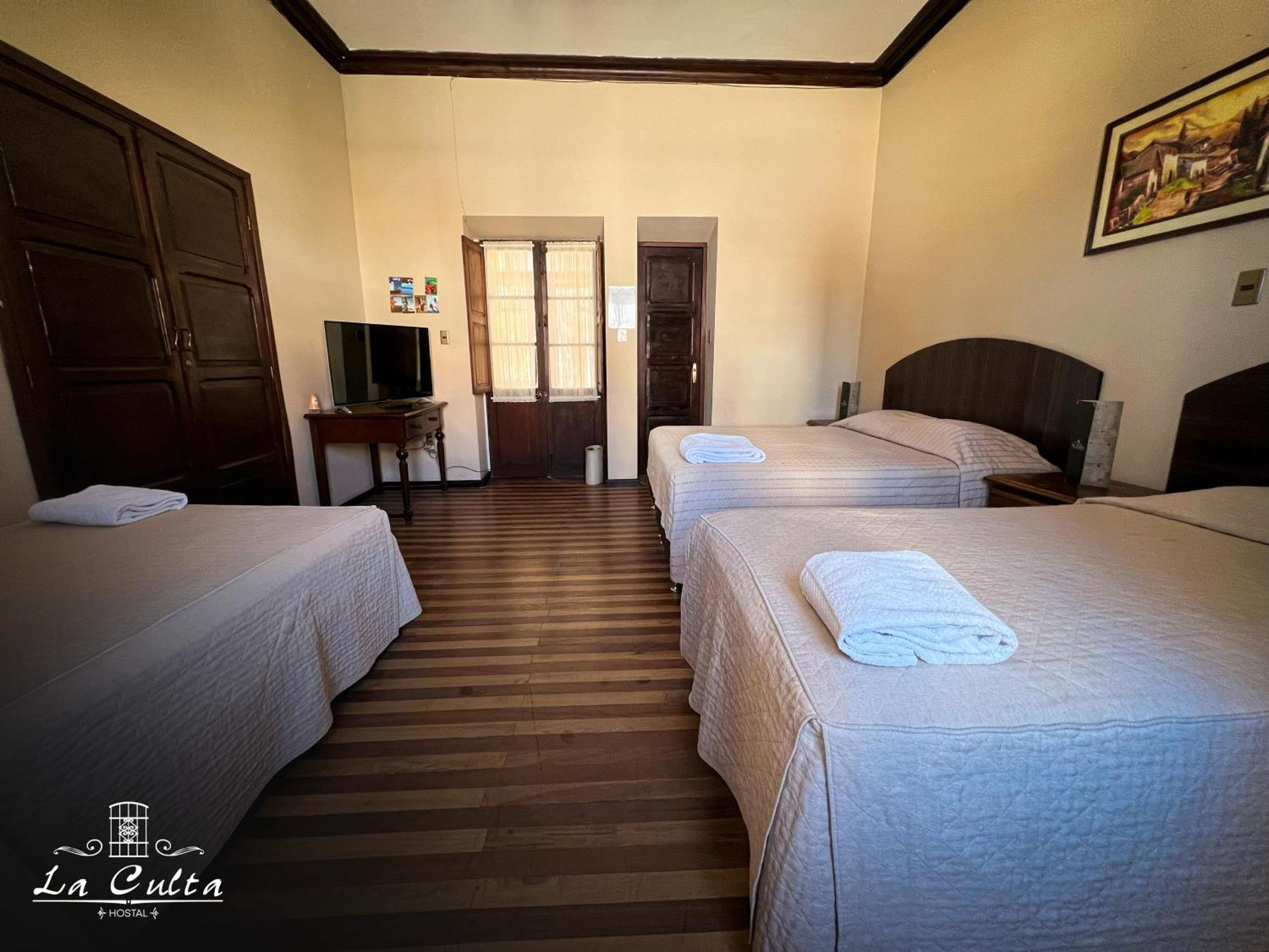 סוקרה La Culta Hostal & Casa Cultural מראה חיצוני תמונה